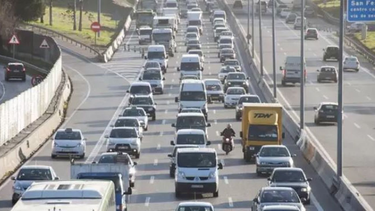 Retenciones "importantes" en la A1 en sentido Madrid tras el accidente de un motorista a la altura de El Molar