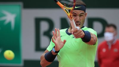 Vendaval Nadal ante Sinner para meterse en cuartos de final de Roland Garros