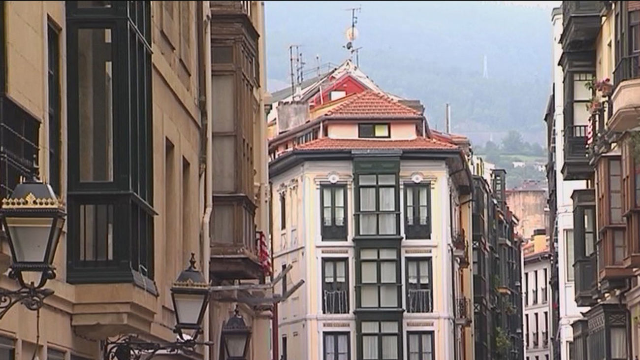 El sector inmobiliario y los propietarios, en contra de subir impuestos a los pisos vacíos y la segunda vivienda