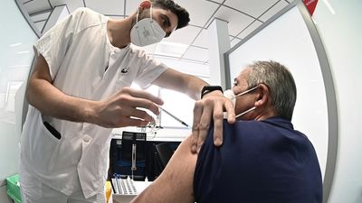 Uno de cada cuatro españoles tiene la vacuna completa