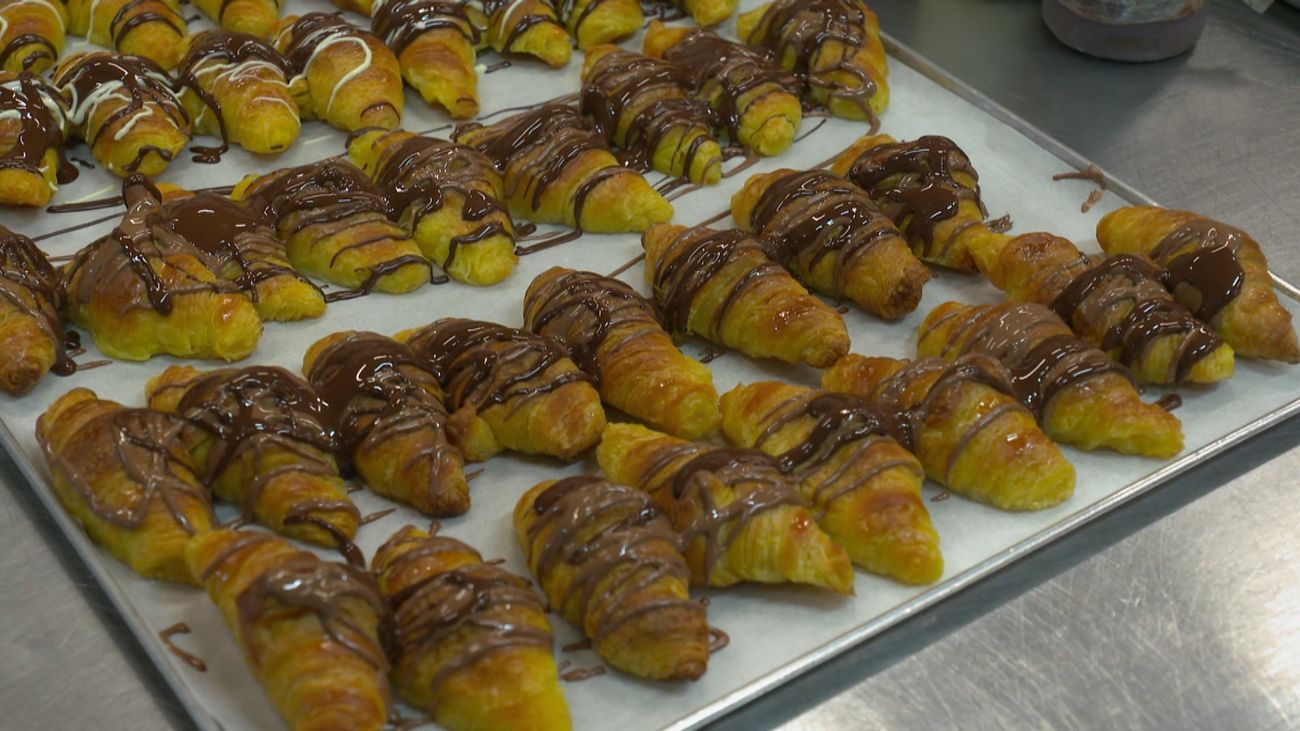 Conoce la historia de los famosos ‘Manolitos’: de un error delicioso al éxito imparable