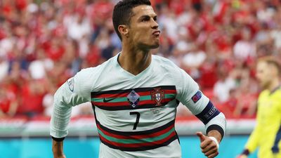Cristiano Ronaldo agranda su leyenda, máximo goleador de la historia de la Eurocopa