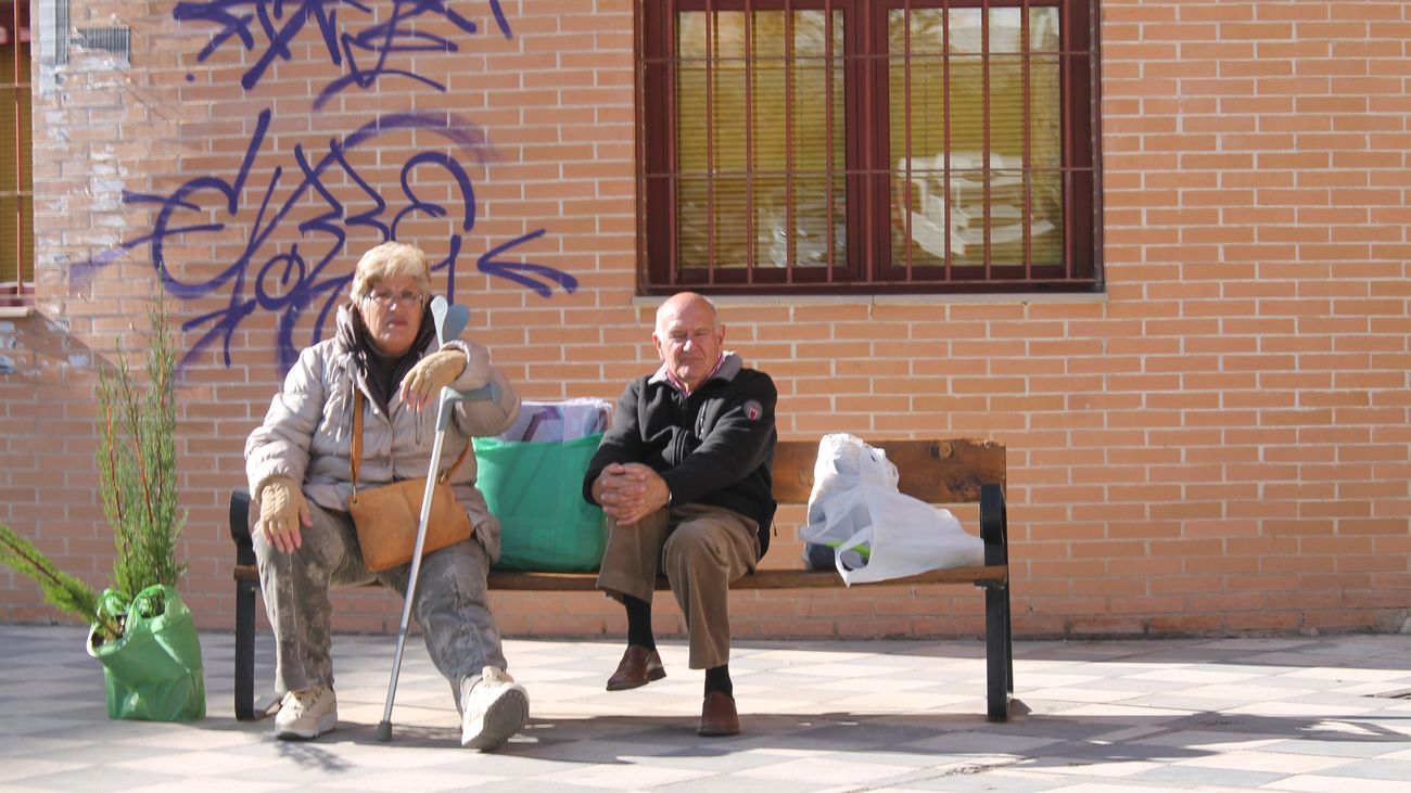 Getafe inicia un proyecto piloto de caminos accesibles para mayores