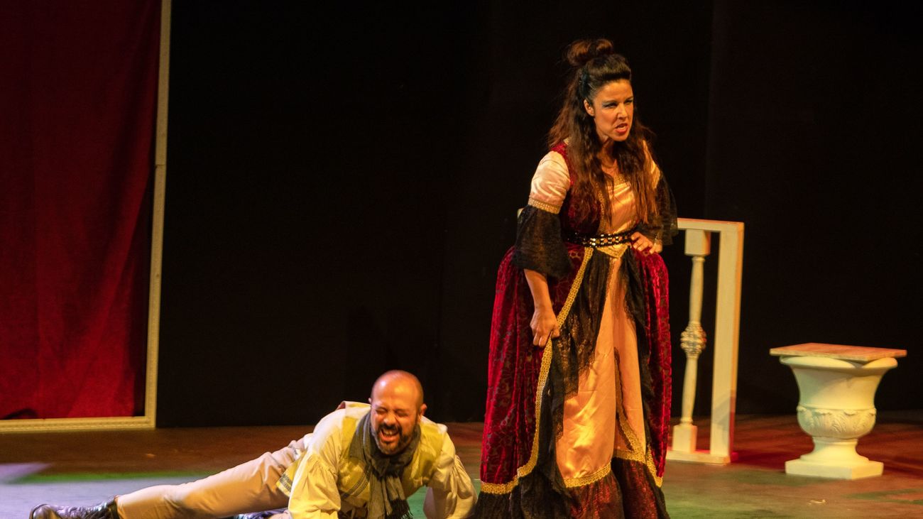 'La traición en la amistad', humor y verso con aire barroco punk en Clásicos de Alcalá