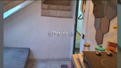 Se vende un zulo de 8 metros cuadrados en Huertas por 65.000 euros