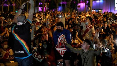 Vallecas celebra el ascenso del Rayo a Primera