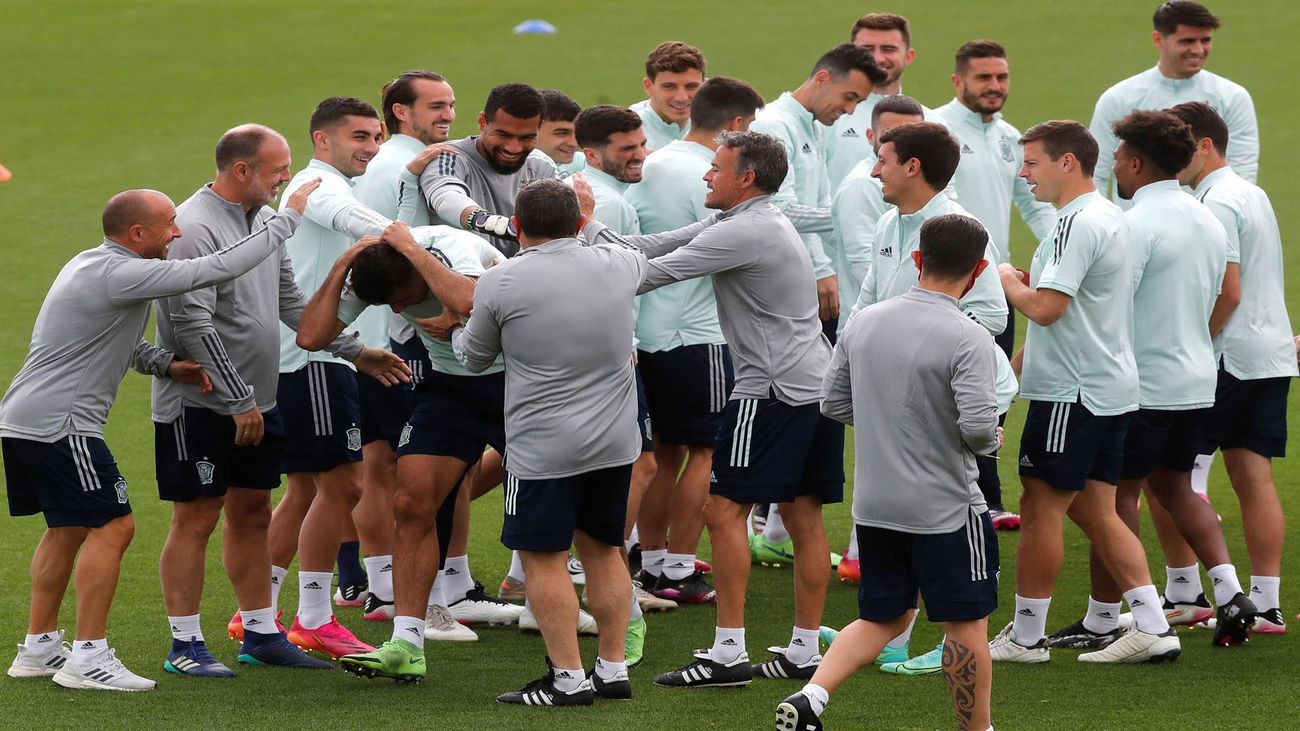 España cierra la preparación de la 'final' ante Eslovaquia