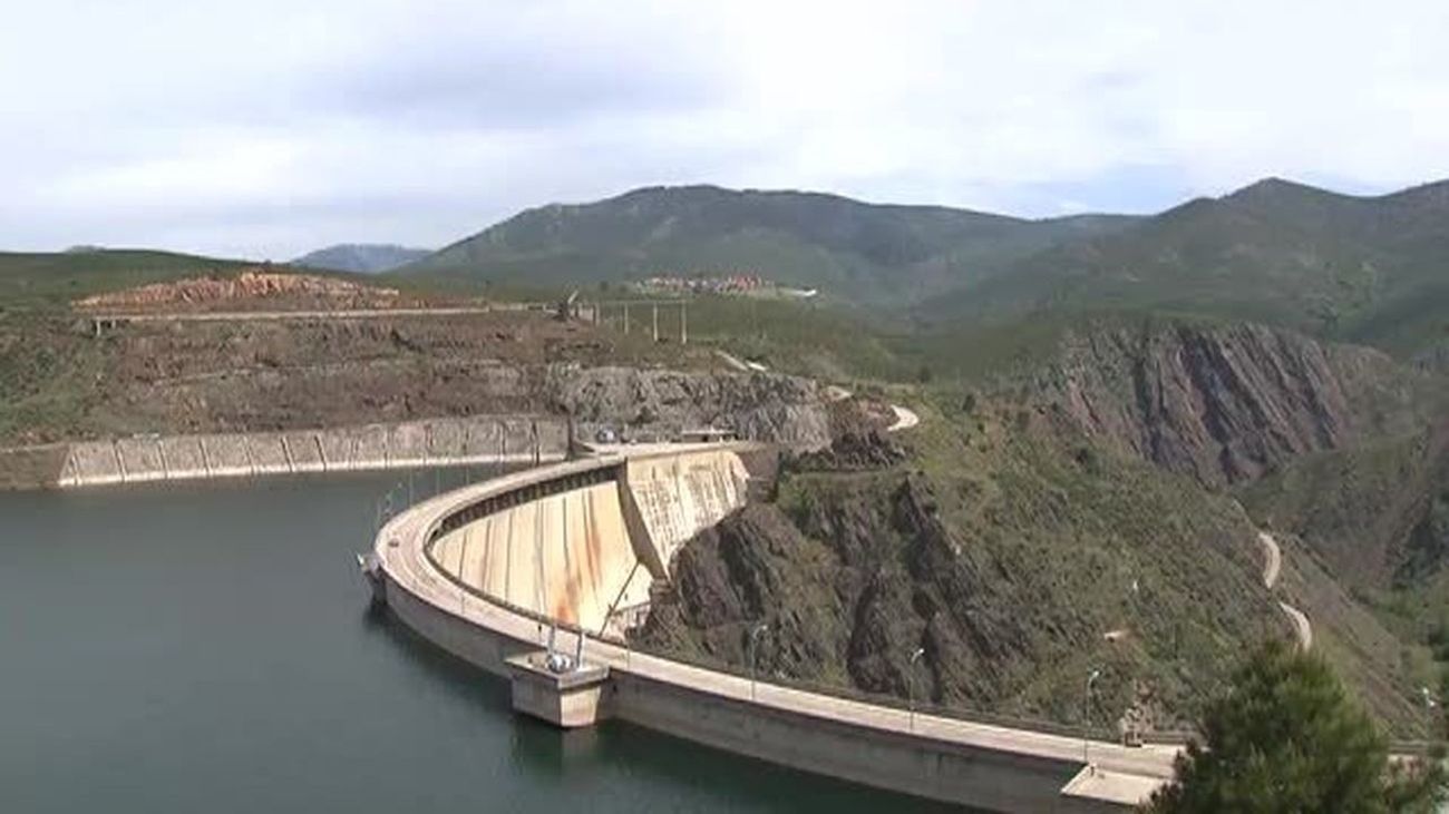 Los embalses de Madrid encaran el verano casi al 80% de su capacidad