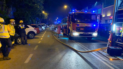 Desalojado, sin heridos, un restaurante del centro comercial Ermita del Santo por un incendio