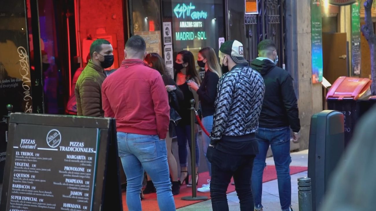 La comunidad: Fiestas ilegales