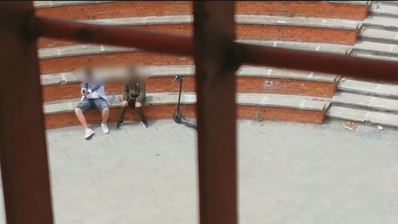 Peligrosa moda en Orcasitas (Villaverde): grupos de chavales disparan balines en plena calle