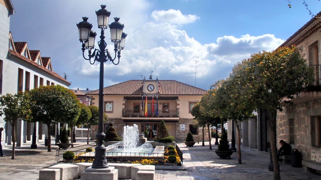 Torrelodones: Plaza de la Constitución