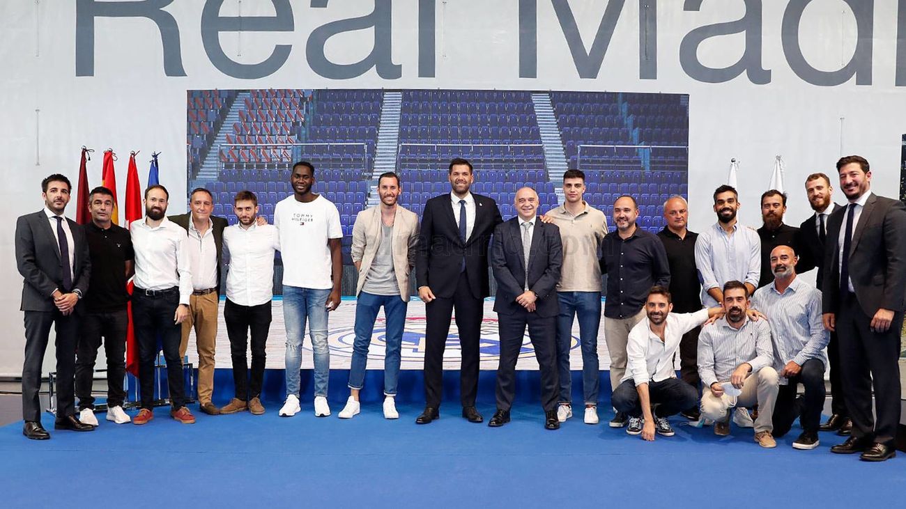 El mundo del baloncesto despide a Reyes