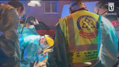 Muere un motorista en Carabanchel tras colisionar contra un turismo