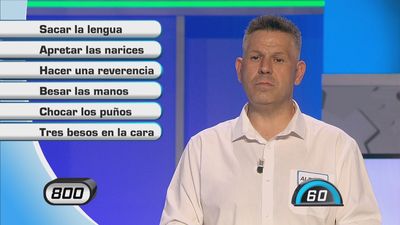 ¿Tres besos? ¿Chocar los puños? Las curiosas formas de saludar en el mundo