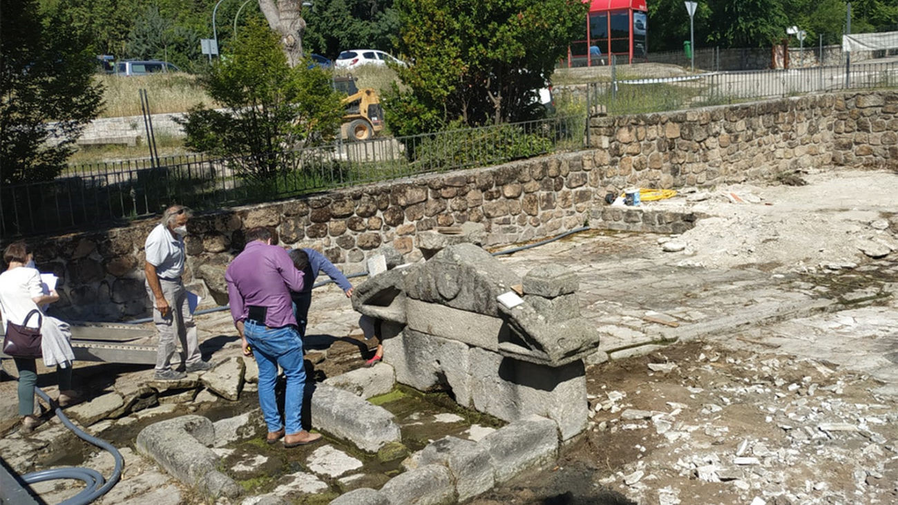 Comienzan las obras de restauración y conservación de la Fuente de las Ermitas de Manzanares El Real