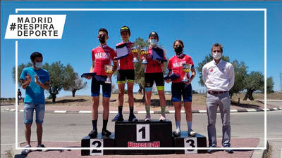 Irene Moreno, Luna Ávila, Carlos Moreno y Hugo Gómez, flamantes campeones de Madrid escolares de ruta