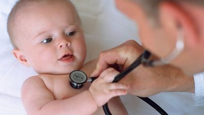 Recogidas más de 17.000 firmas para que San Fernando tenga más pediatras