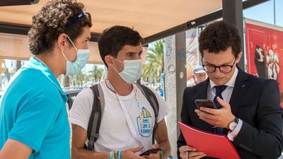 La incidencia de covid en Madrid en jóvenes de 15 a 24 años roza el riesgo extremo