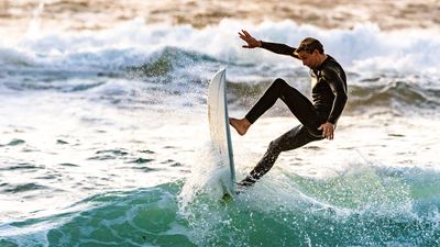 Olas de ensueño para practicar surf en Madrid