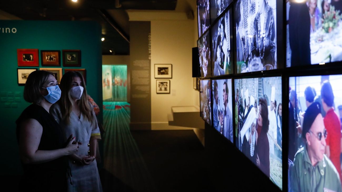 La Comunidad se suma a la celebración del centenario del nacimiento de Berlanga con más de 170 fotografías