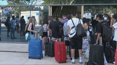 El dispositivo 'burbuja' para los 118 estudiantes del macrobrote de  Mallorca