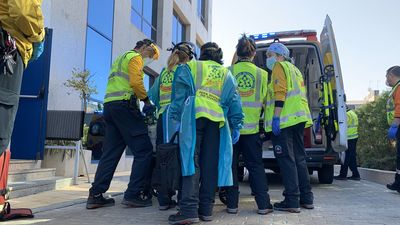 Detenido en San Blas por apuñalar a su jefe durante una discusión en el trabajo