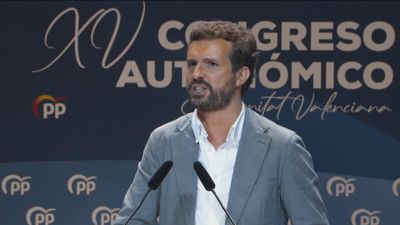 Casado acusa al PSOE de venderse a los independentistas por dos años de poder