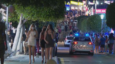 La incidencia del Covid entre los jóvenes triplica la media