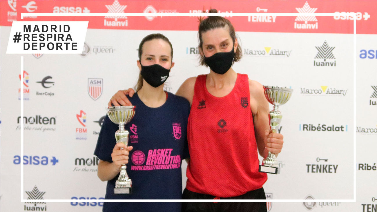 Emma Bezos y Alba, madre e hija, compañeras y campeonas en Free Basket