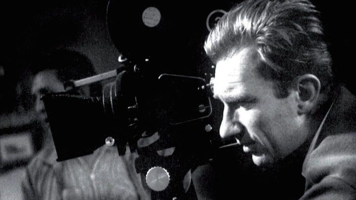 Fernán Gómez durante el rodaje de 'La vida por delante' / Telemadrid.es