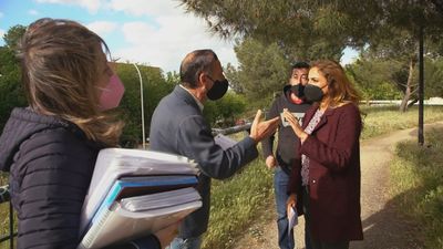 La comunidad: Peleas de escalera