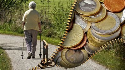 Las pensiones contributivas y el Ingreso Mínimo Vital subirán en torno a un 8,5% en 2023