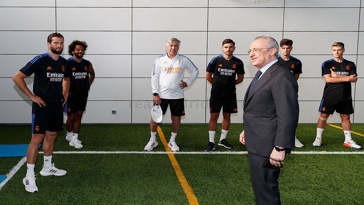 El Real Madrid trabaja gimnasio y táctica, con visita de Florentino Pérez