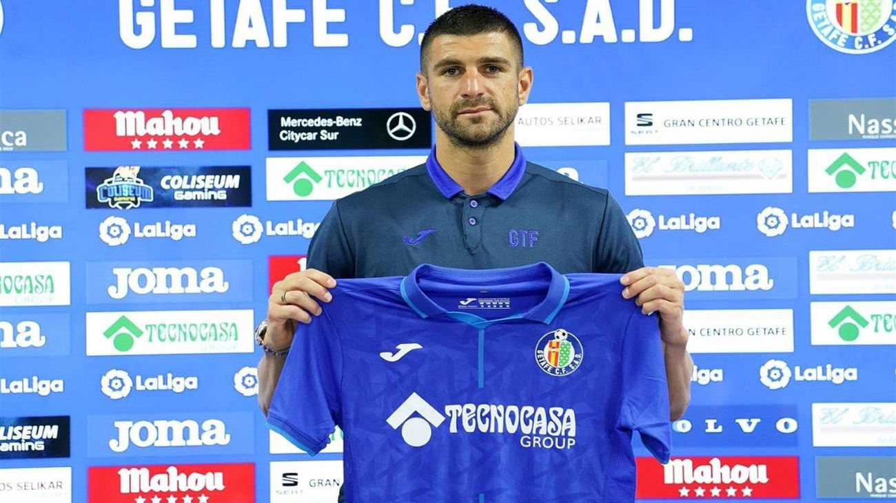 Mitrovic: "Jugar en el Getafe es un reto porque la Liga española es la mejor"