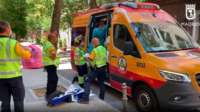 Una mujer de 30 años, herida de gravedad en su vivienda de Arganzuela