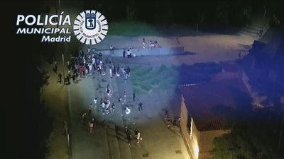 La Policía interpuso 766 multas por hacer botellón en Madrid este fin de semana