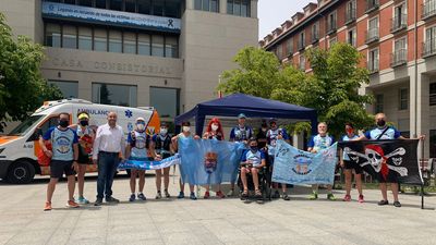 Los corredores solidarios por la ELA que recorren Madrid hacen parada en Leganés