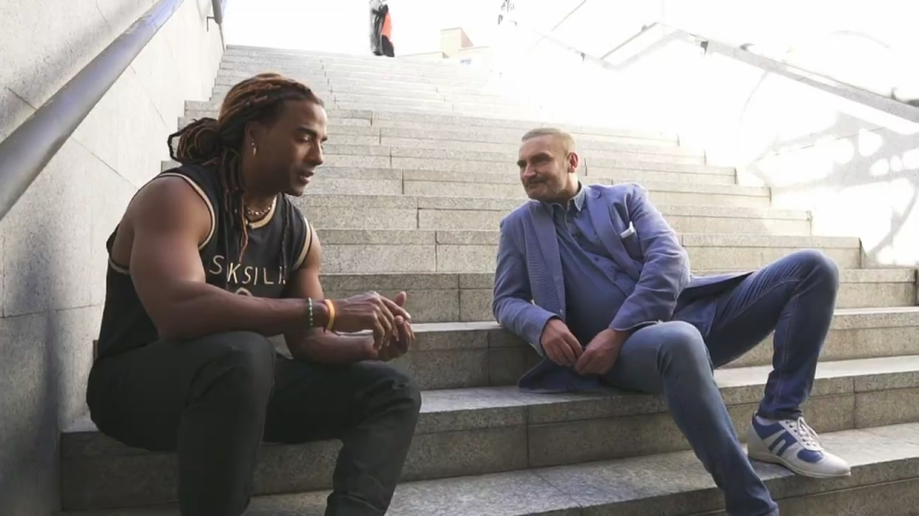 La dura historia detrás del cantante Yotuel: “Viví en el metro”