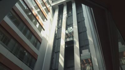 La Comunidad: La guerra del ascensor