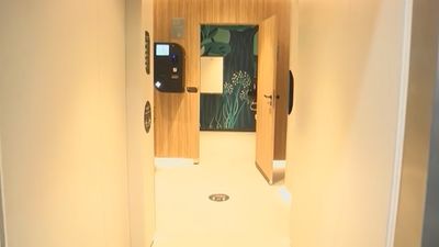 Con ducha, tocador y experiencia de vapor: así serán los nuevos baños premium de Atocha