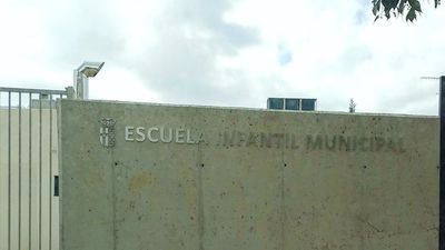 Recogen cerca de 1.000 firmas en Getafe contra la gestión privada de una escuela infantil municipal