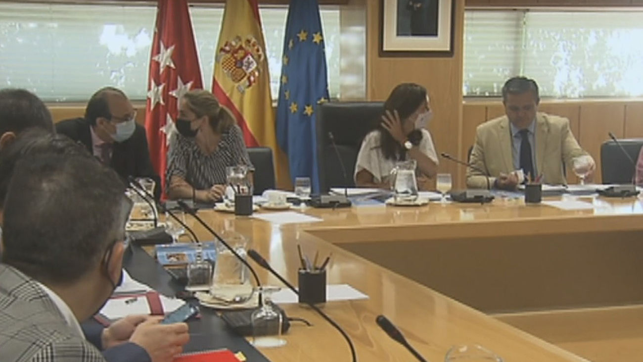 La oposición pide explicaciones por la brecha de informática de la Consejería de Sanidad