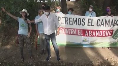 La basura y las ratas se acumulan en el Arroyo Camarmilla