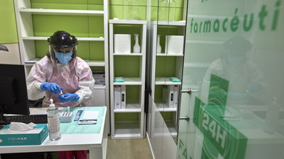 Estos son los test que podrás comprar en la farmacia para saber si tienes Covid