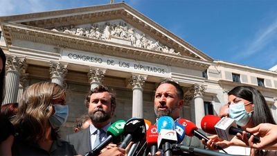 Abascal pide la dimisión de Pedro Sánchez y la anulación de las multas del estado de alarma