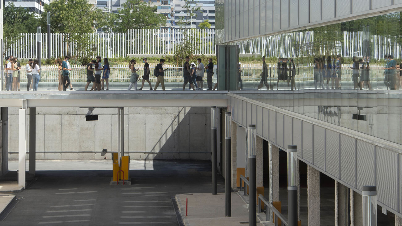 Los ingresados por Covid ahora en la UCI: entre no vacunados, "negacionistas", algunos jóvenes y hasta niños