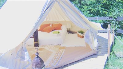 Qué es el 'Glamping' tan de moda en el turismo rural en Madrid