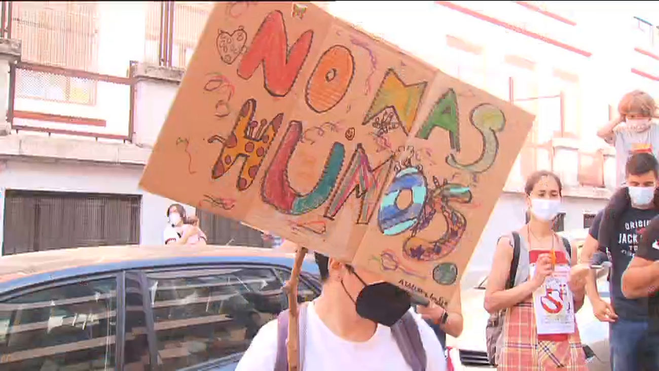 Temor en la Arganzuela: Prosigue la construcción de las 12 cocinas fantasma a pesar de las limitaciones anunciadas