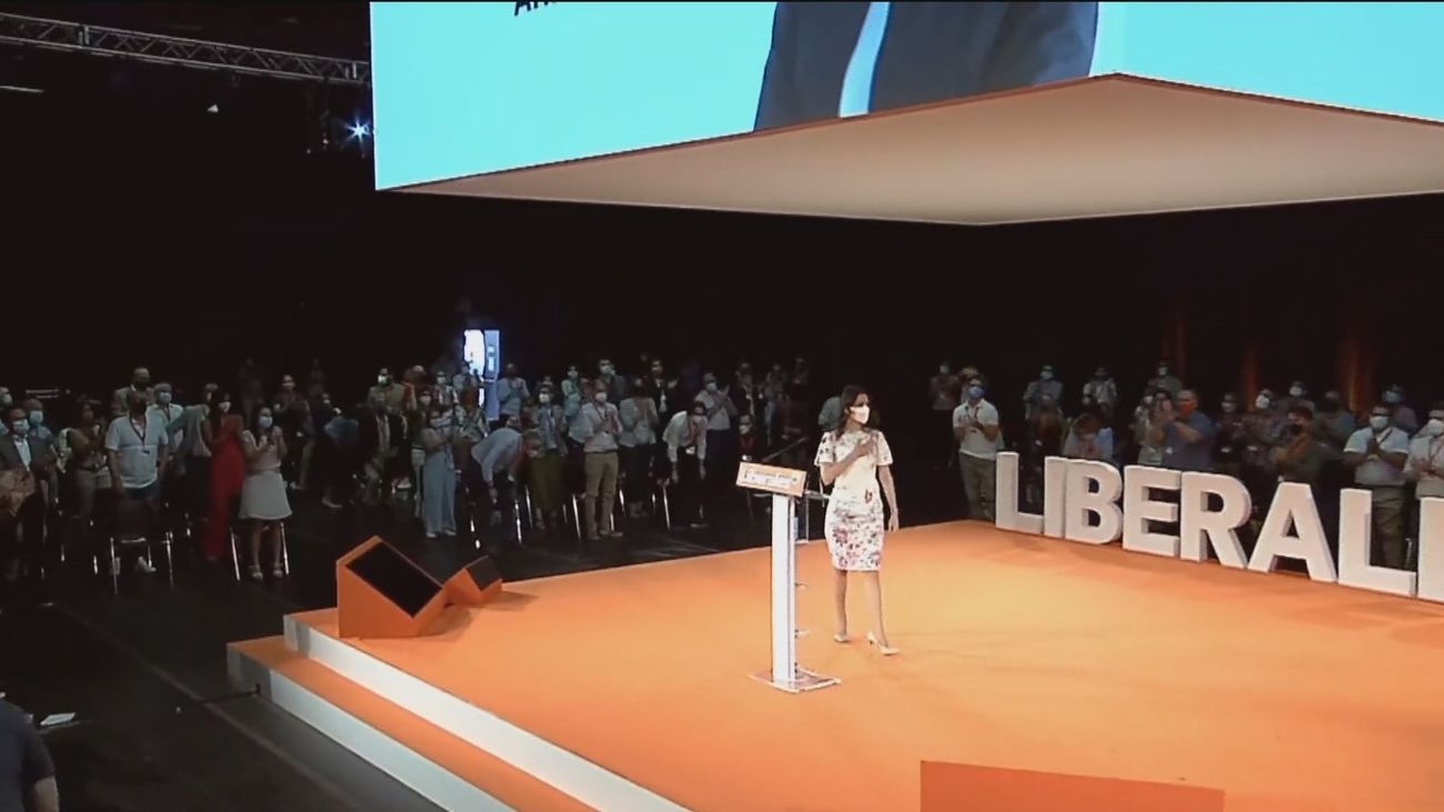Ciudadanos reivindica el espacio de centro liberal y dice volver con fuerza